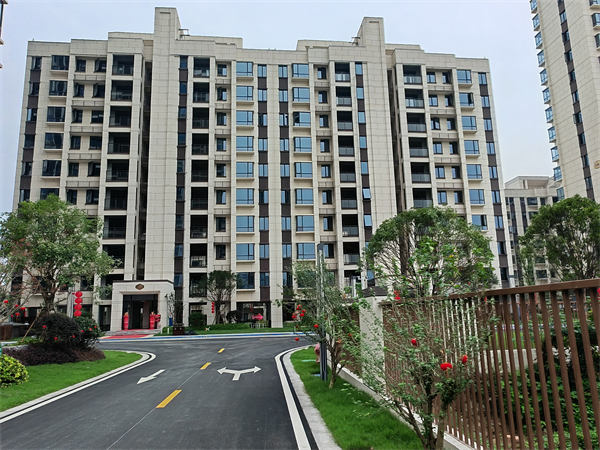 上饒鉛山壹號院門窗